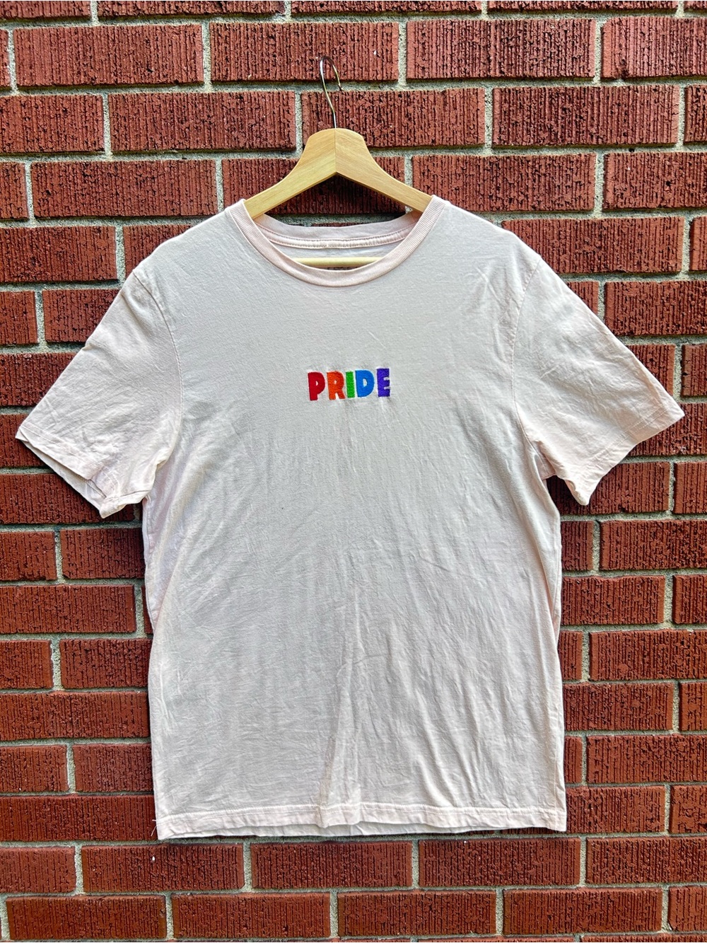 Eighty Eight Brand Pride Embroidered Rainbow Graphic T-Shirt Large